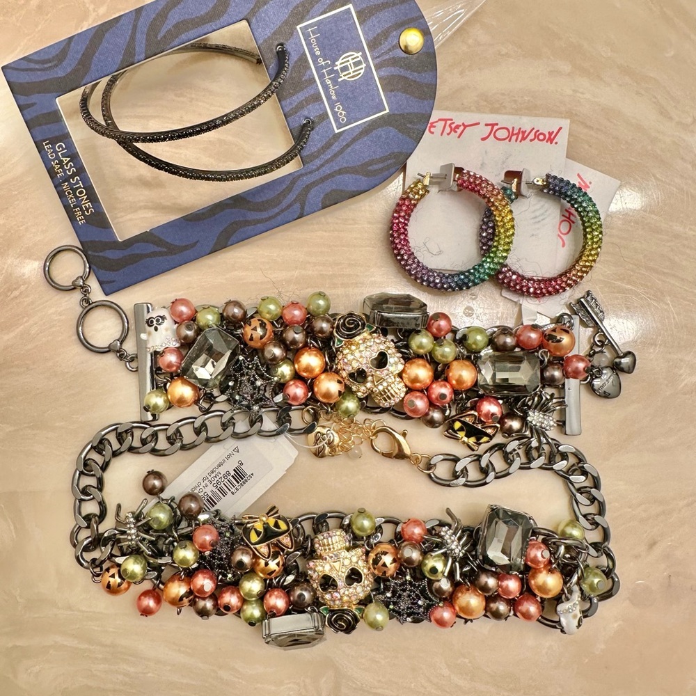 Betsey Johnson house of Harlow bundle all new signed in black 4 items + bonus.